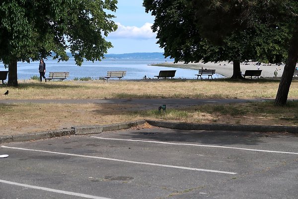 Golden Gardens Blvd Waterside road - 10