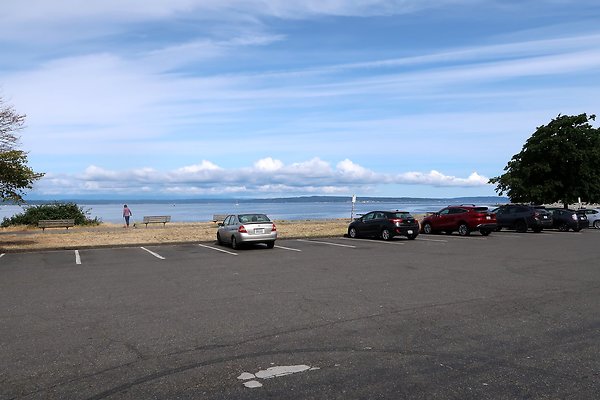 Golden Gardens Blvd Waterside road - 23