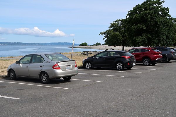 Golden Gardens Blvd Waterside road - 25