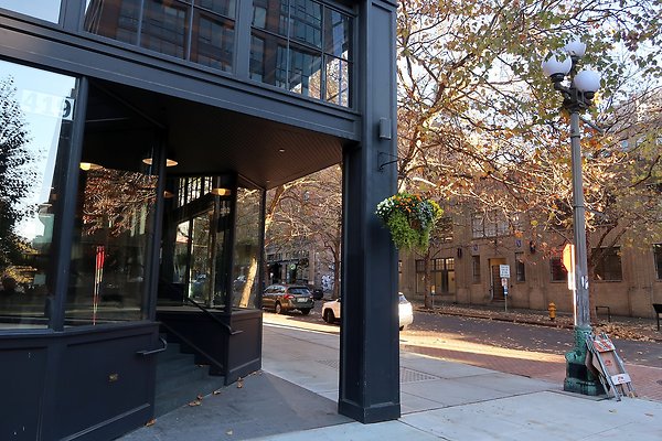 PioneerSquare streetlevel - 41