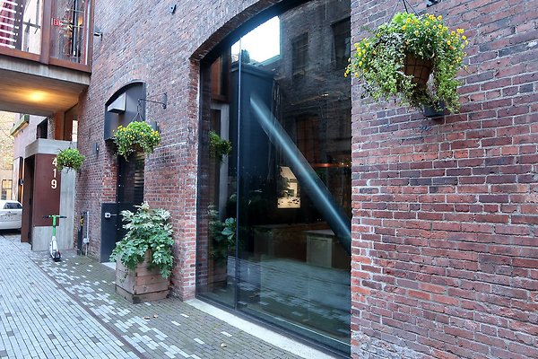 PioneerSquare streetlevel - 34