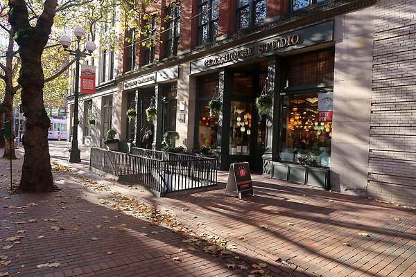 PioneerSquare streetlevel - 131