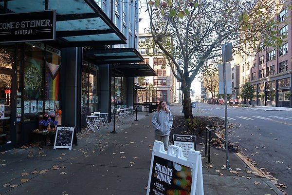 PioneerSquare streetlevel - 54