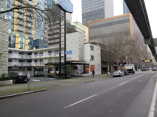 5th Ave Belltown - 25