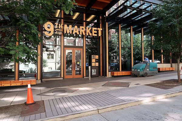 Seattle Convention Center 9th Ave Market - 18
