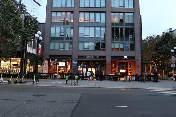 Occidental Square pioneer Square - 166