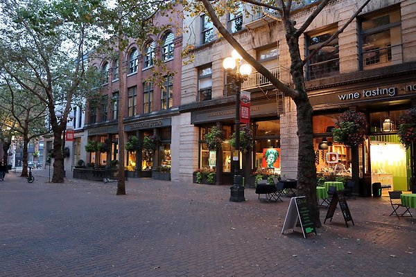 Occidental Square pioneer Square - 128