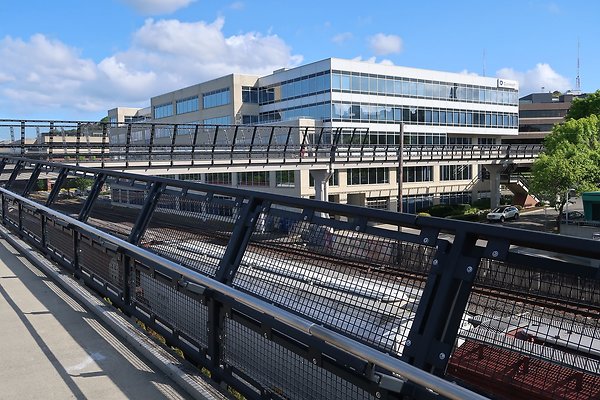 333 Elliott Ave EXT Thomas St Ped Bridge - 52