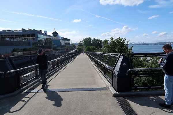 333 Elliott Ave EXT Thomas St Ped Bridge - 37
