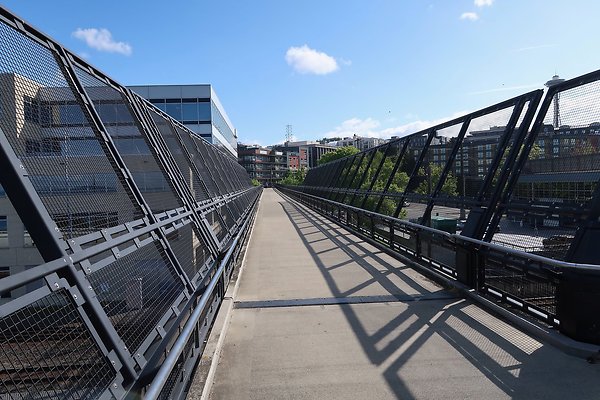 333 Elliott Ave EXT Thomas St Ped Bridge - 35
