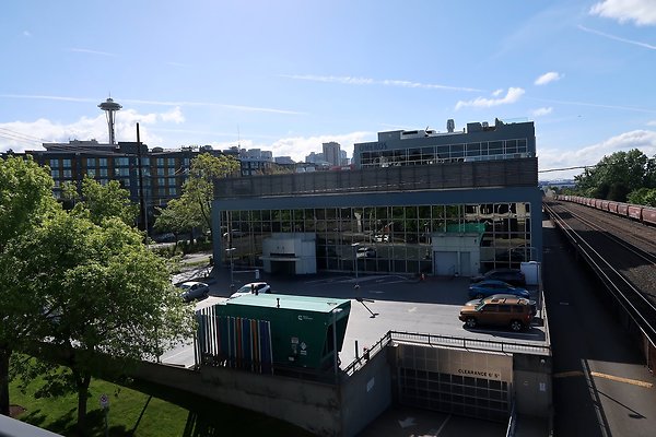 333 Elliott Ave EXT Thomas St Ped Bridge - 28