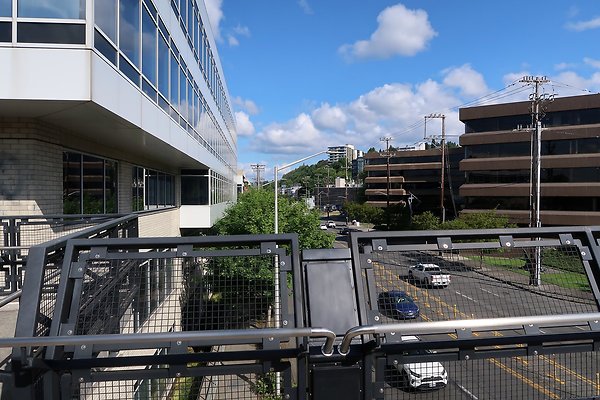 333 Elliott Ave EXT Thomas St Ped Bridge - 15