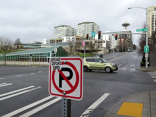 Elliott ave streets - 12
