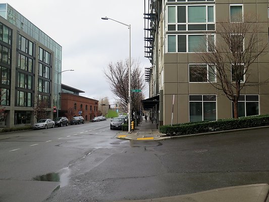 Elliott ave streets - 43