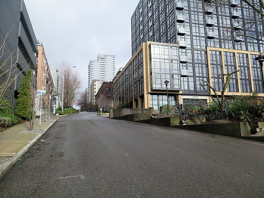 Elliott ave streets - 65