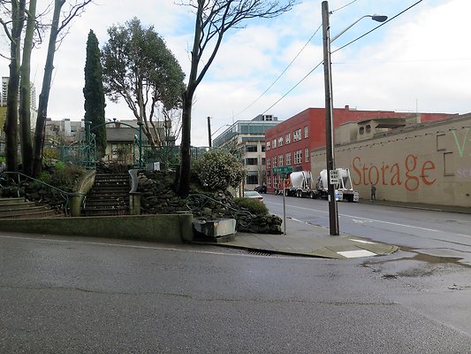 Elliott ave streets - 71