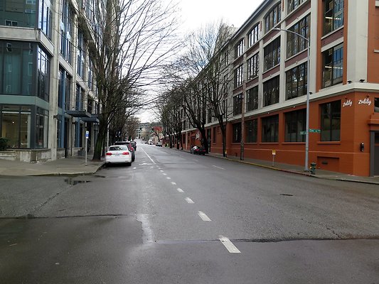 Elliott ave streets - 30