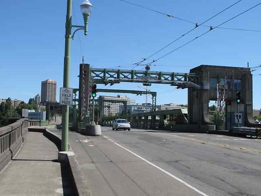 UniversityBridgea21