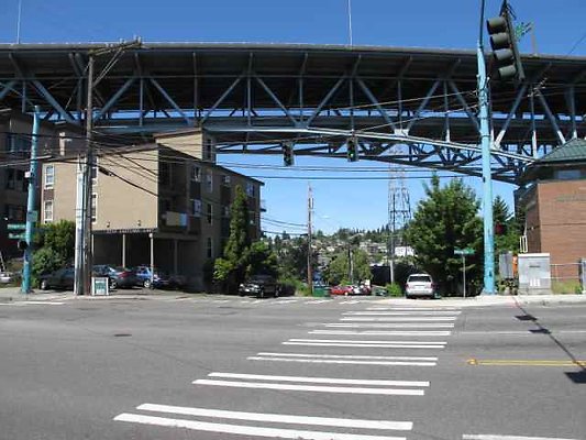 UniversityBridgea52