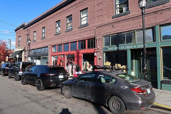 Georgetown Small City - 4