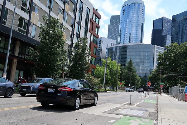 9th and Thomas Streets 2025 - 25