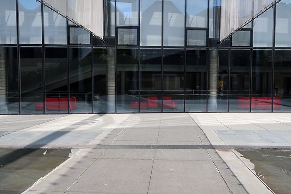 McCaw Hall Ext car placemennt 2025 - 40
