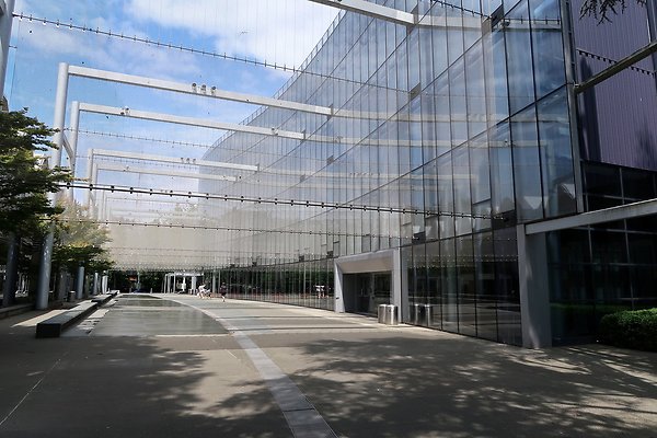 McCaw Hall Ext car placemennt 2025 - 50
