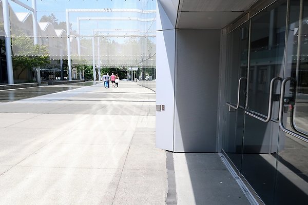 McCaw Hall Ext car placemennt 2025 - 64