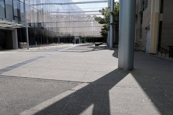 McCaw Hall Ext car placemennt 2025 - 27