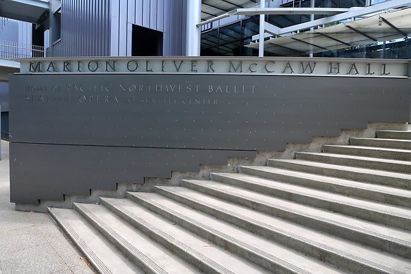 McCaw Hall Ext car placemennt 2025 - 78
