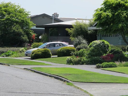 OlyManor39