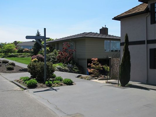 OlyManor6