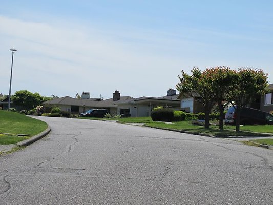 OlyManor12