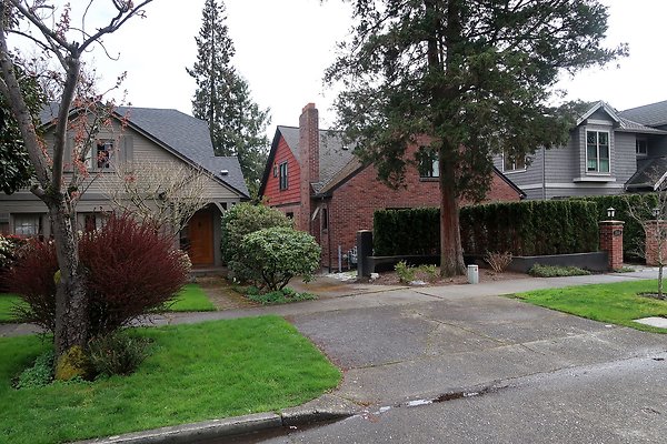 Madison Park Streets - 12
