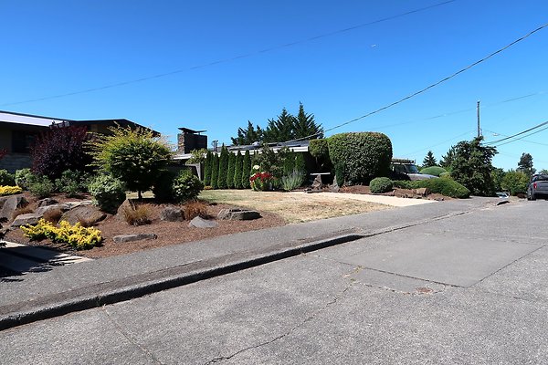 Seward Park S Spencer and 52nd Ave Sidewalks - 50