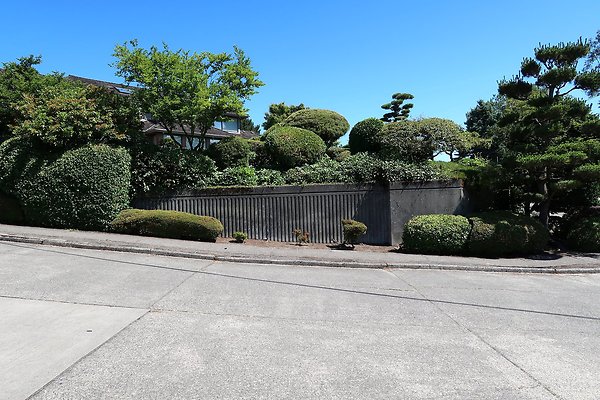 Seward Park S Spencer and 52nd Ave Sidewalks - 104