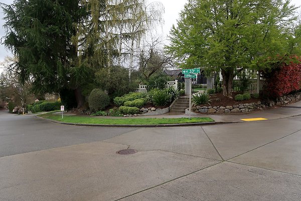 Laurelhurst drone shot - 11