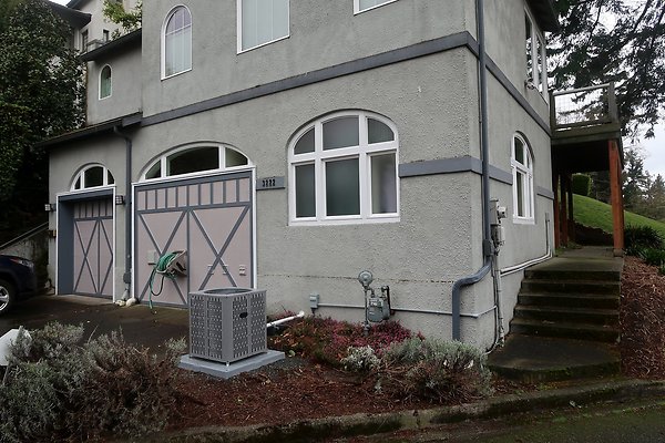 Laurelhurst drone shot - 230