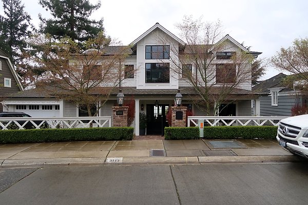 Laurelhurst drone shot - 173