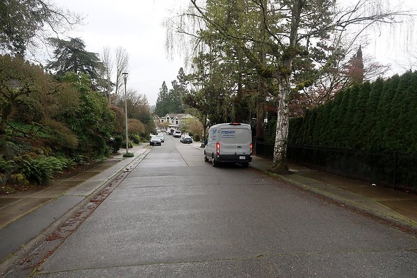 Laurelhurst drone shot - 206
