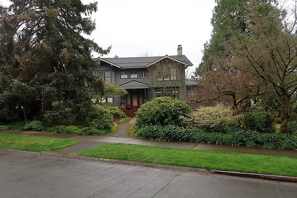 Laurelhurst drone shot - 6