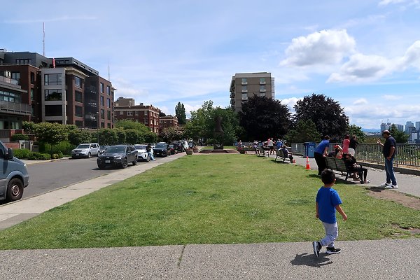 Kerry Park Car Placement 2025 - 44