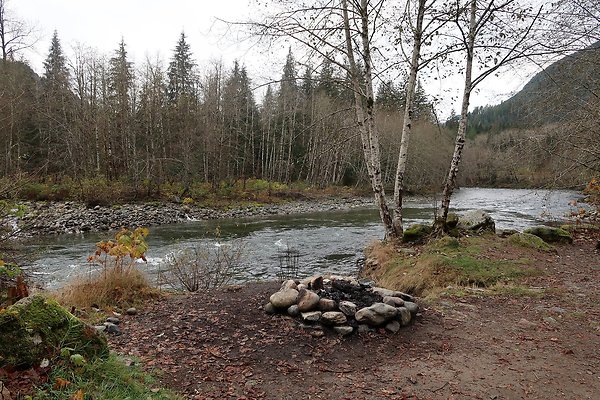 Middle Fork Campsite 2 - 13