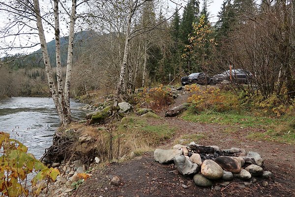 Middle Fork Campsite 2 - 15