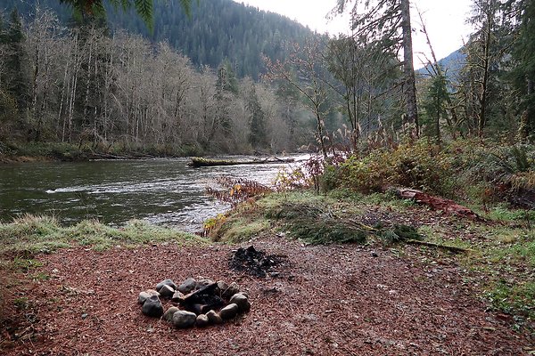 Middle Fork Campsite 1 - 23