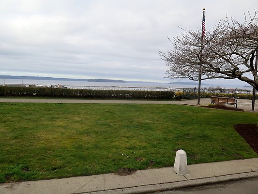GRAND EVERETT - 93