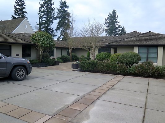 GRAND EVERETT - 11