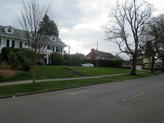 GRAND EVERETT - 107