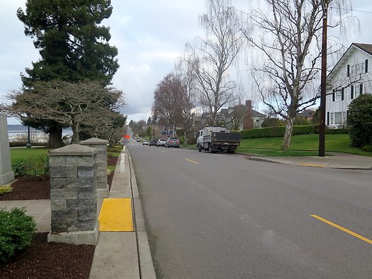 GRAND EVERETT - 103