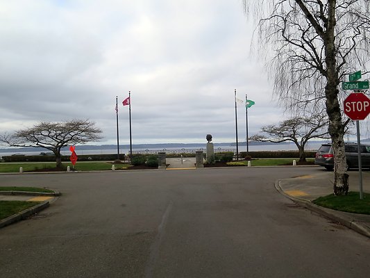 GRAND EVERETT - 83